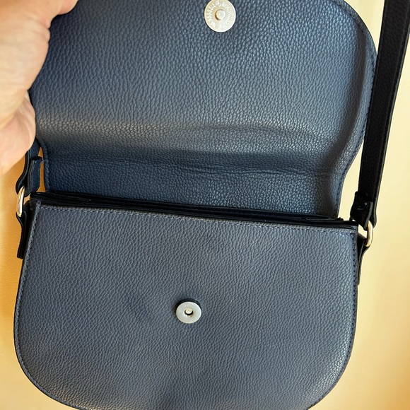 Like new cross body summer bag. - Picture 3 of 4